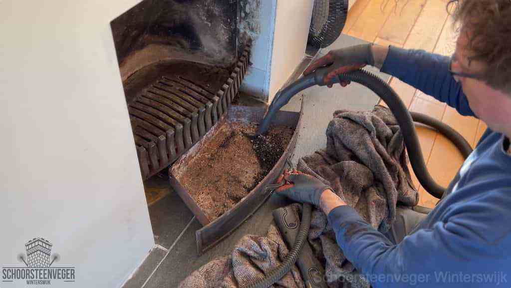 Prijs schoorsteenvegen Winterswijk schouw reinigen Prijs schoorsteenvegen Winterswijk schouw reinigen